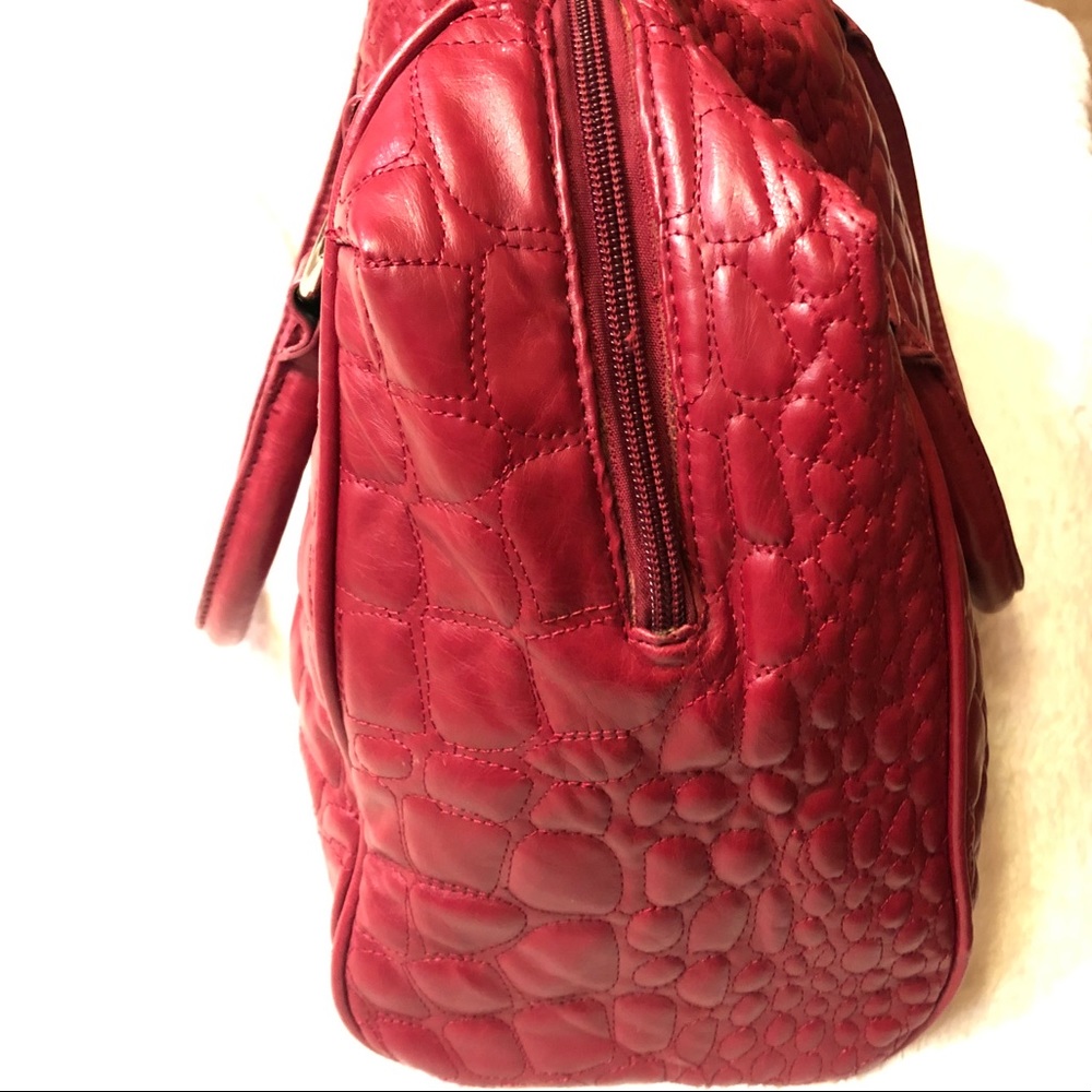 ✨S O L D✨  Nine West red leather handbag - Picture 3 of 8